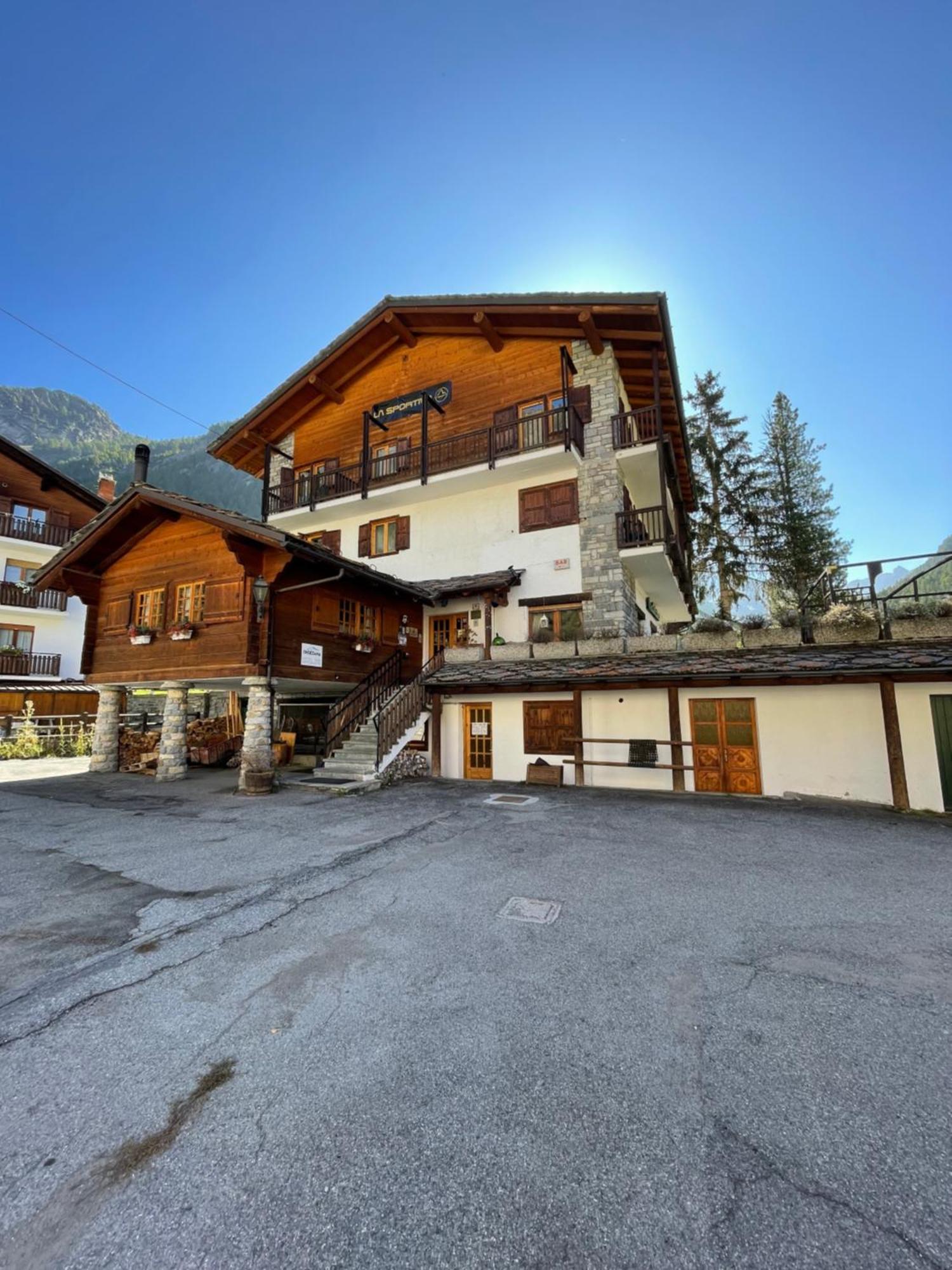 Hotel Ondezana Cogne Dış mekan fotoğraf