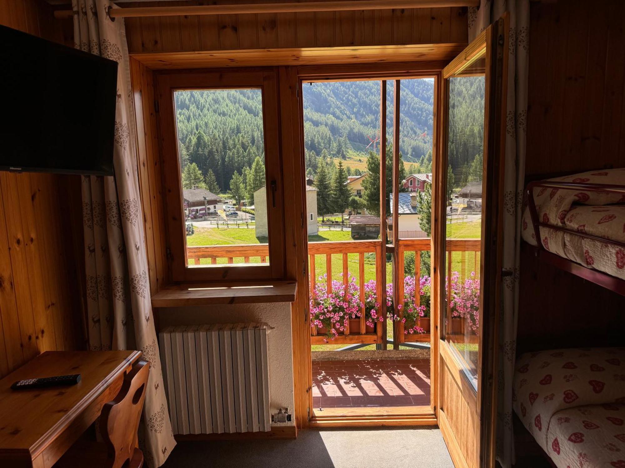 Hotel Ondezana Cogne Dış mekan fotoğraf